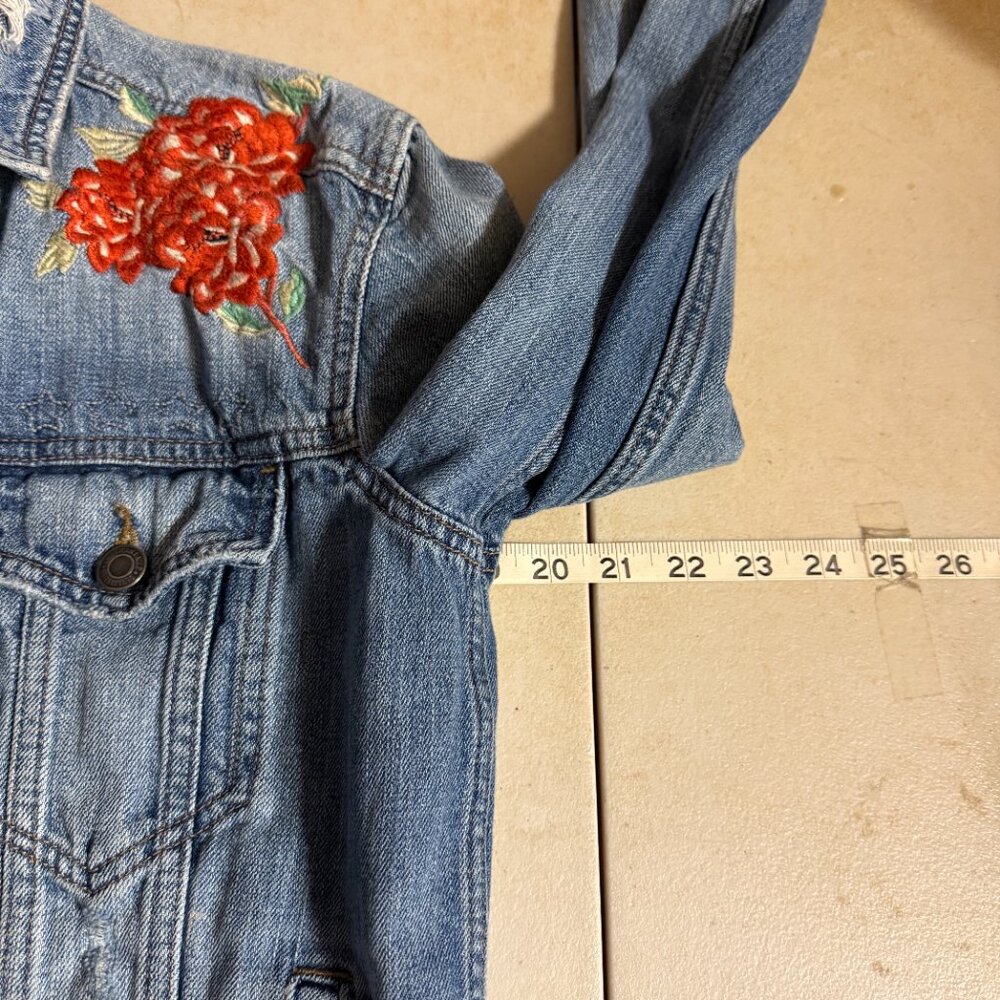 American Eagle Embroidered Denim Jacket Distressed Floral Jean Jacket - Picture 10 of 12